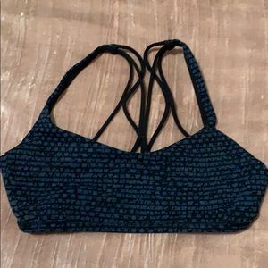Free to be wild sports bra